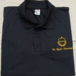 Camiseta polo color negro